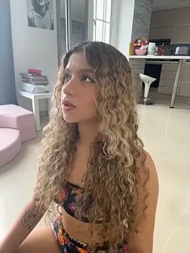 Snapshot of Melina-Smith chatting on 02.01.26 Melina-Smith online show from 02.01.26