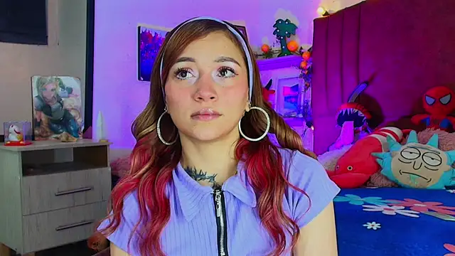 Snapshot of alisson_zafiro_ chatting on 11.19.25 alisson zafiro online show from 11.19.25