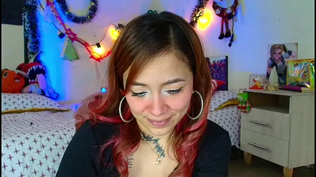 alisson zafiro  online show from 12.22.25