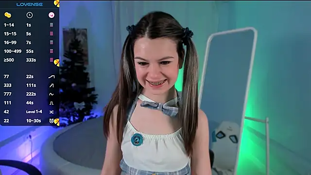 Lil Amelie online show from 12.13.24