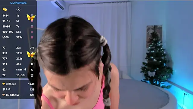 Lil Amelie online show from 12.14.24