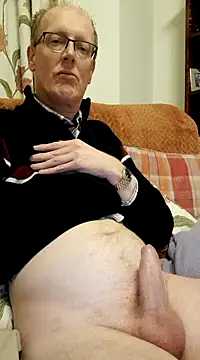 Snapshot of fastfun2012 chatting on 02.15.25 fastfun2012 online show from 02.15.25