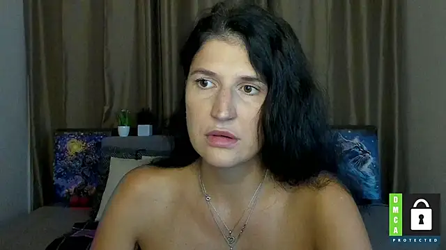 Alianna Solo Kisses online show from 09.11.25