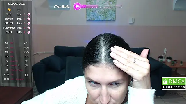 Alianna Solo Kisses online show from 10.07.25