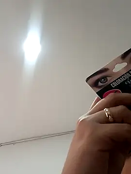 Snapshot of MelannyBell chatting on 02.21.25 MelannyBell online show from 02.21.25