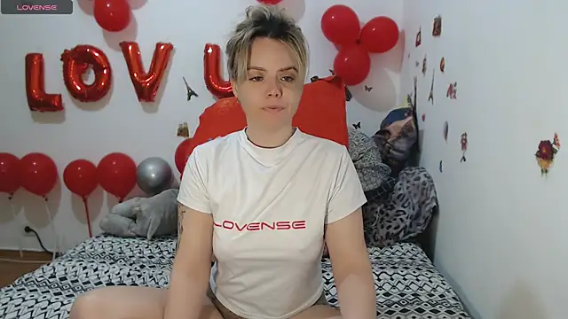 Snapshot of hotmilf4uxxx chatting on 03.14.26 hotmilf4uxxx online show from 03.14.26