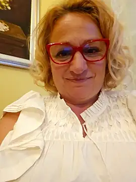 Snapshot of VirginiaNurse chatting on 05.29.26 VirginiaNurse online show from 05.29.26