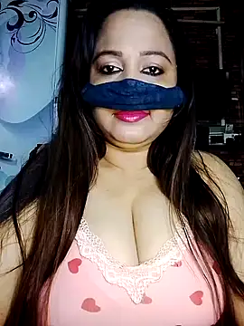 Snapshot of albelasummi702 chatting on 12.03.25 albelasummi702 online show from 12.03.25