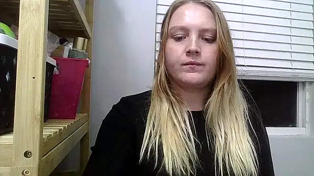 PhatAssBlond online show from 12.22.24