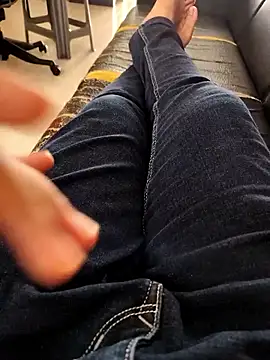 Snapshot of SplitPrestige19 chatting on 02.02.26 SplitPrestige19 online show from 02.02.26