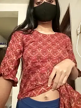 Raya-Moni online show from 11.22.25