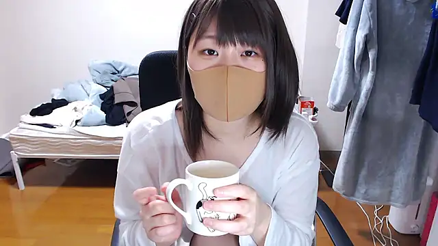 Snapshot of izumi__123 chatting on 05.23.26 izumi 123 online show from 05.23.26