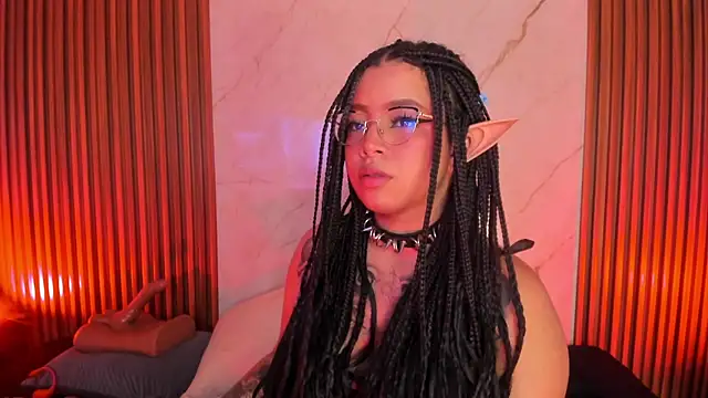 Emiilycollins online show from 03.12.25