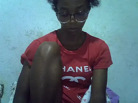 ElianeHot online show from 04.15.26