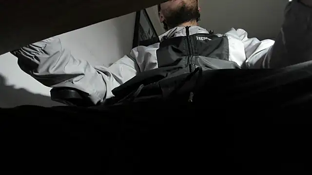 s sven03 online show from 03.19.25