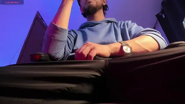 Snapshot of s_sven03 chatting on 01.09.26 s sven03 online show from 01.09.26