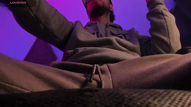 Snapshot of s_sven03 chatting on 01.14.26 s sven03 online show from 01.14.26