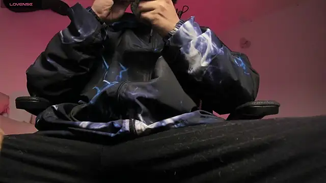 Snapshot of s_sven03 chatting on 01.16.26 s sven03 online show from 01.16.26