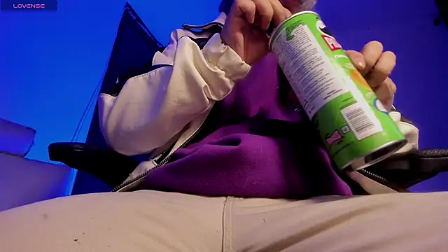 Snapshot of s_sven03 chatting on 02.01.26 s sven03 online show from 02.01.26