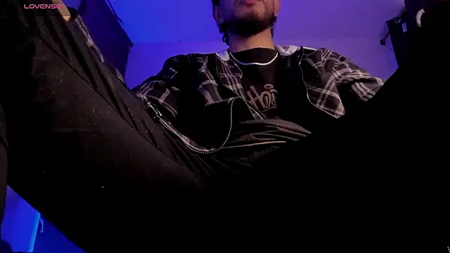 Snapshot of s_sven03 chatting on 02.24.26 s sven03 online show from 02.24.26