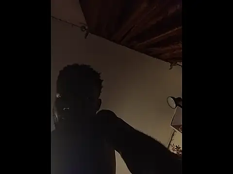 Snapshot of Moteroxz chatting on 03.05.26 Moteroxz online show from 03.05.26