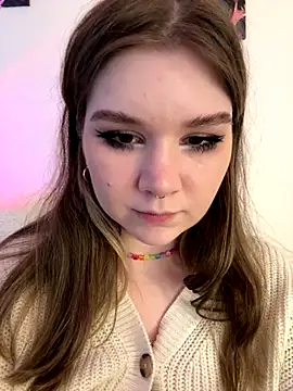 Snapshot of PumaShyXD chatting on 10.31.25 PumaShyXD online show from 10.31.25