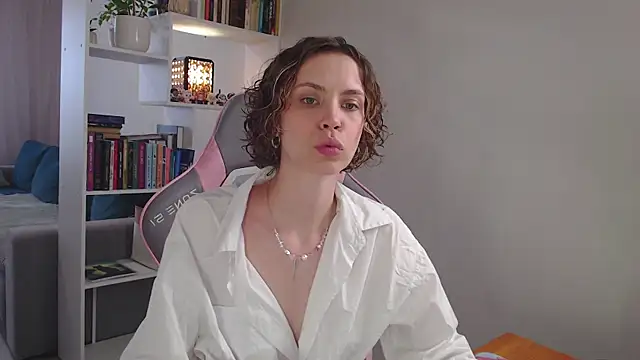 milly ross online show from 03.18.25