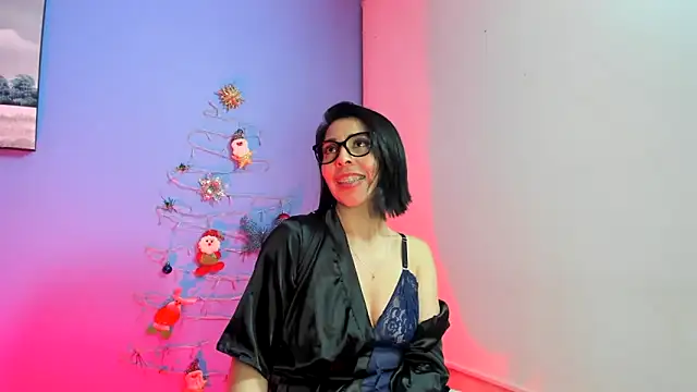 AdelleLennox cg online show from 12.14.24