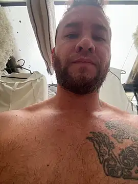 delessandro world online show from 10.24.25