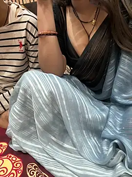 Snapshot of AASHI66 chatting on 12.01.25 AASHI66 online show from 12.01.25