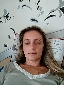 SophyGirl online show from 10.04.25