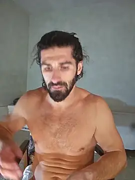 Snapshot of Mariusvidican chatting on 10.22.25 Mariusvidican online show from 10.22.25