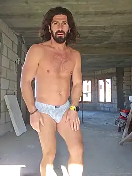 Snapshot of Mariusvidican chatting on 10.25.25 Mariusvidican online show from 10.25.25