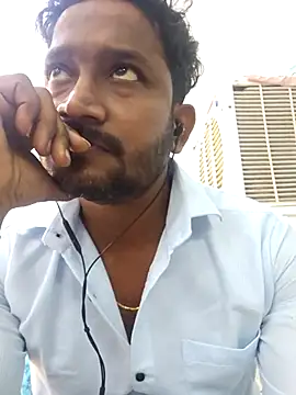 Snapshot of rabikumar1900 chatting on 11.26.25 rabikumar1900 online show from 11.26.25