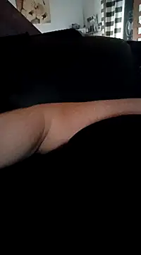 Snapshot of poussychats chatting on 01.12.25 poussychats online show from 01.12.25