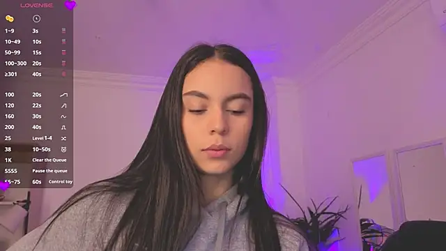 Snapshot of Aleejaa__ chatting on 06.17.26 Aleejaa online show from 06.17.26