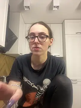 MartiniiSelenna online show from 11.15.25