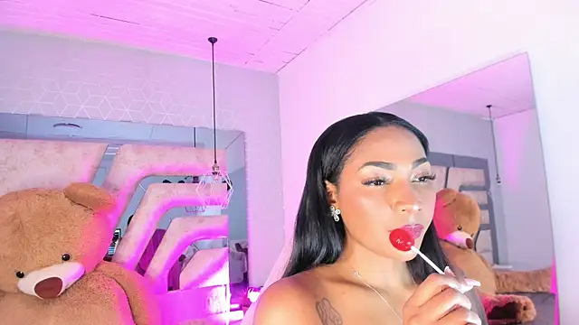 AngelineHeet online show from 12.16.25