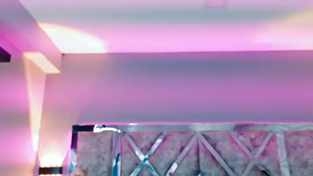 MarianaGarciaa   online show from 10.18.25