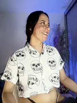 lovely kitt online show from 11.11.25