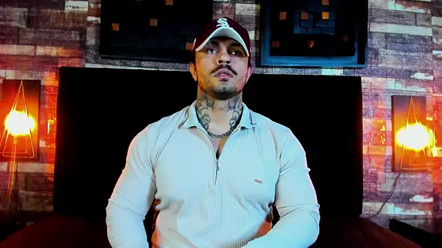 Van Velckan online show from 02.18.25