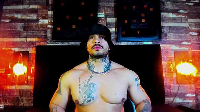 Van Velckan online show from 03.05.25