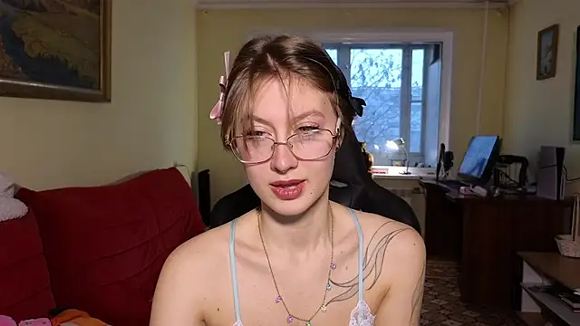 MalvinaBlum online show from 11.18.25