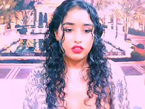 Snapshot of IndianAngel4u chatting on 02.05.25 IndianAngel4u online show from 02.05.25