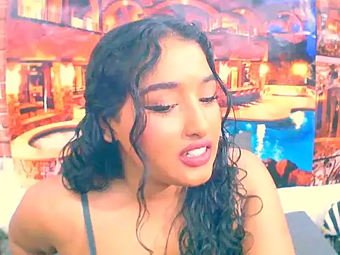 Snapshot of IndianAngel4u chatting on 11.18.25 IndianAngel4u online show from 11.18.25