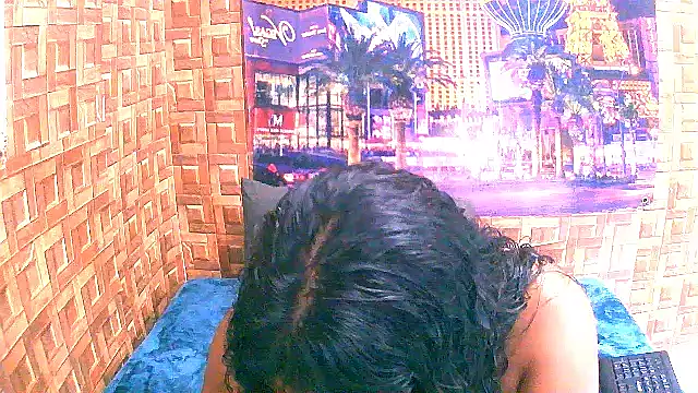 Snapshot of IndianAngel4u chatting on 03.22.26 IndianAngel4u online show from 03.22.26