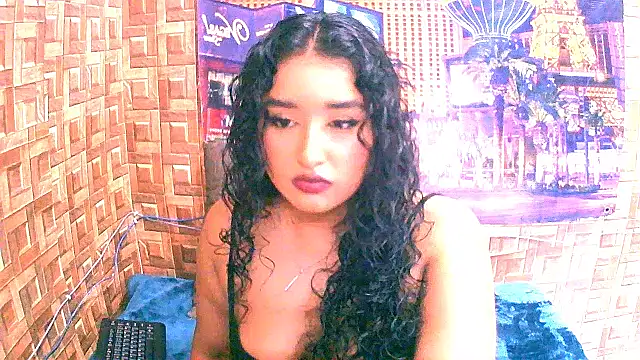 Snapshot of IndianAngel4u chatting on 04.14.26 IndianAngel4u online show from 04.14.26