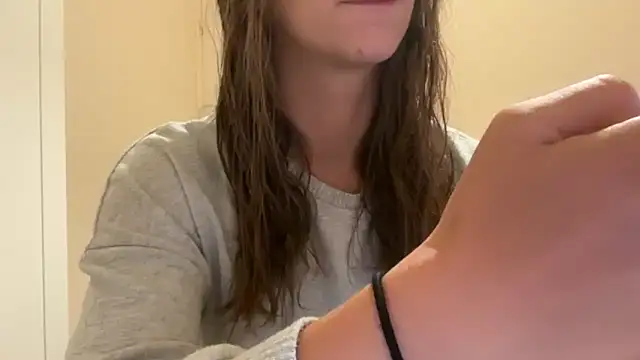 Kimpossible   online show from 10.02.25