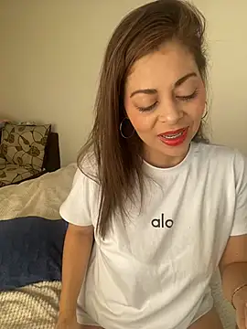 Snapshot of Anto_Naranjo chatting on 01.10.25 Anto Naranjo online show from 01.10.25