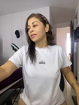 Snapshot of Anto_Naranjo chatting on 03.05.25 Anto Naranjo online show from 03.05.25